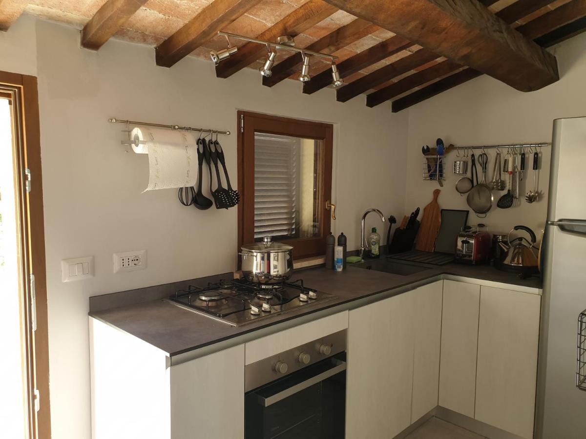 Le Querciolaie Monte Cavallo - Upper Apartment Сатурния Экстерьер фото